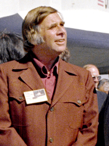Gene Roddenberry. Kuva Wikipediasta vuodelta 1947
